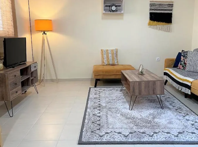 Boho Apartment Near Athens Airport