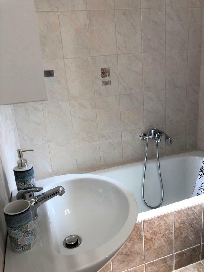 Apartment Boho Near Athens Airport *