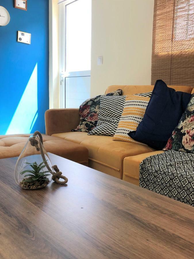 Apartment Boho Near Athens Airport